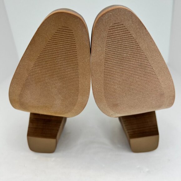 C Comfort Womens Tan Suede Block Heel Gold Pointed Toe Tip Slip On Size 7 Mules - Picture 8 of 10